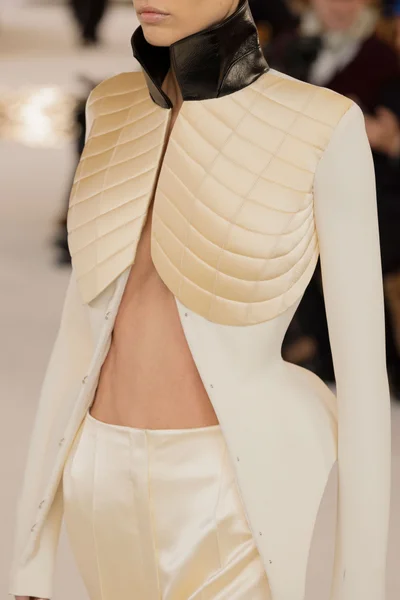 Look 55